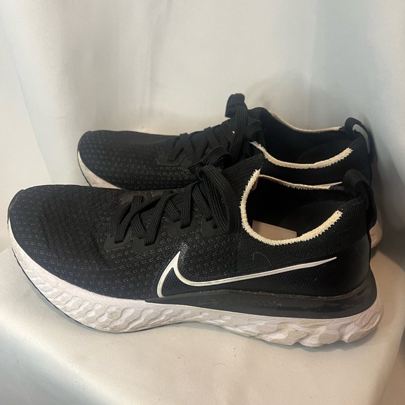 NIke React Infinity Run Women's 8.5 Black CD4372-002 Athletic Running Sneakers - Picture 6 of 6
